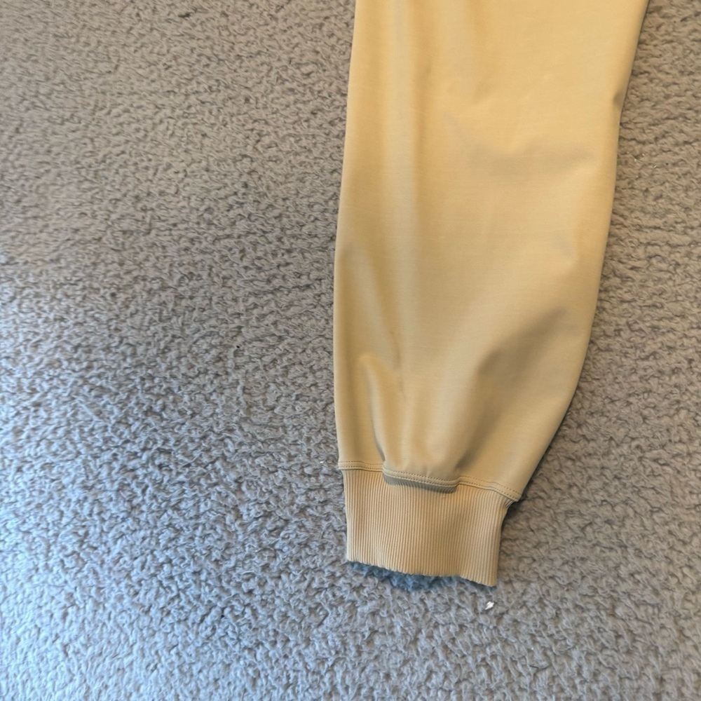 LULULEMON | Keep Moving High Waist Jogger in Trench Size 6 Color Trench - Picture 9 of 13